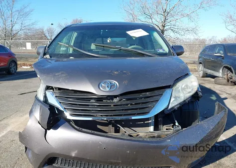 2013 Toyota Sienna Le V6 8 Passenger from USA, damaged, VIN 5TDKK3DC7DS375850